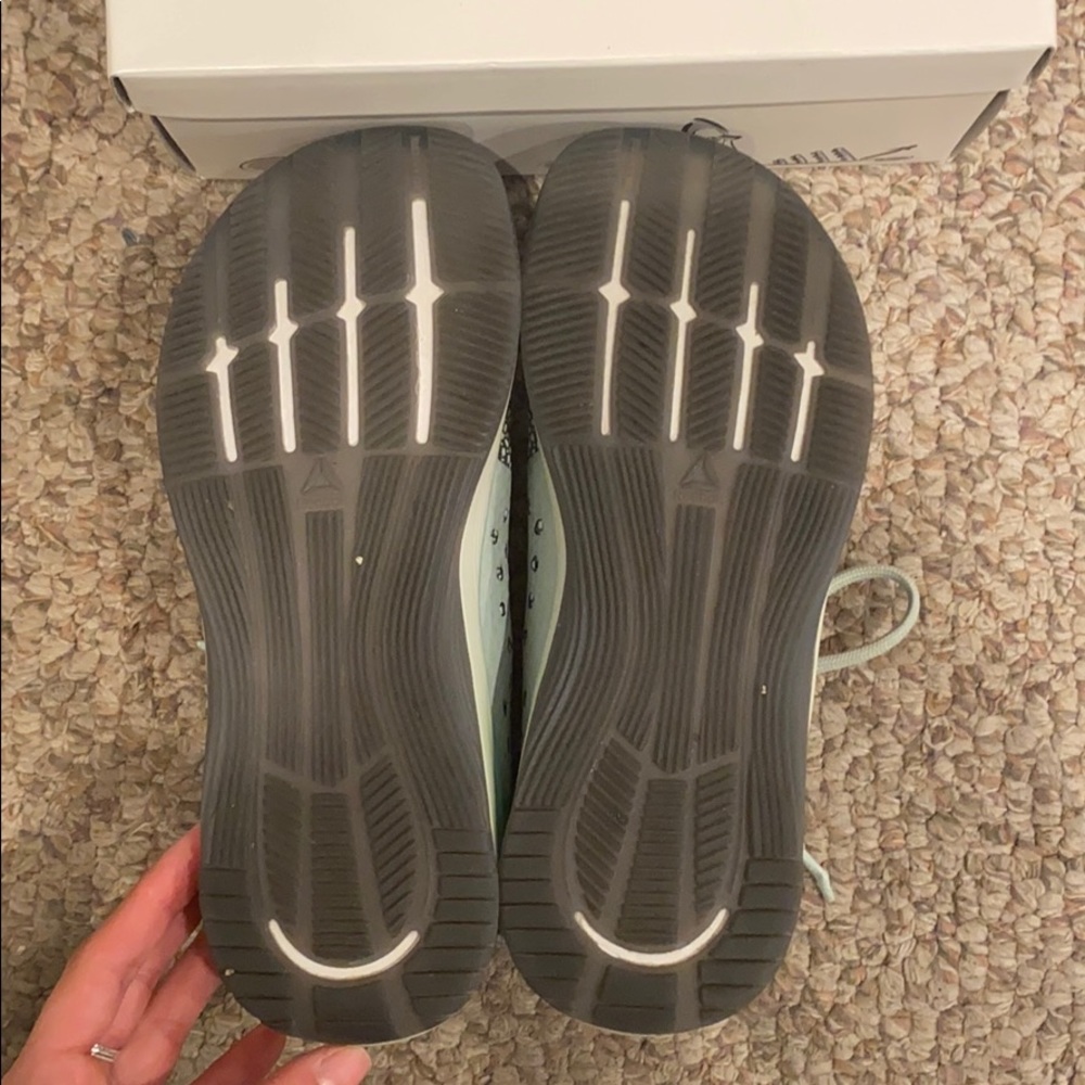 Mint Reebok’s - Picture 2 of 2